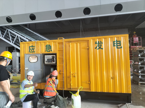 壶关怎样判断空气滤清器是否需要更换？