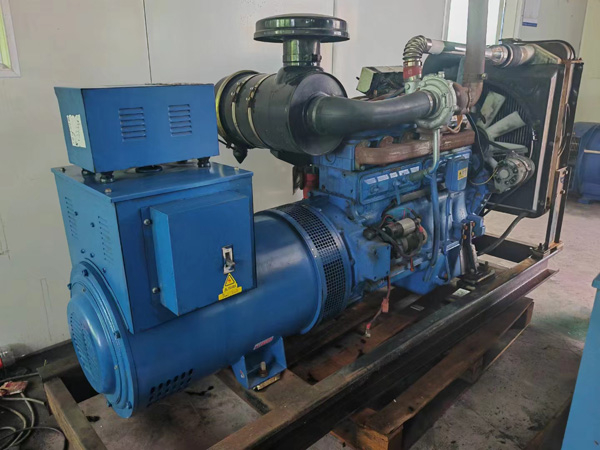壶关100kW柴油发电机组使用多级机油有哪些优缺点？
